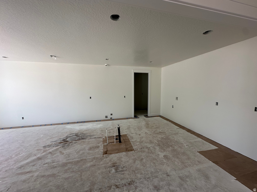 619 N EAGLECREST CIR #16 Elk Ridge, UT 84651