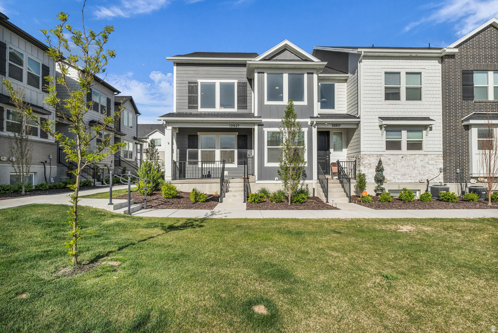 13921 S ROUND PEAK LN Herriman, UT 84096
