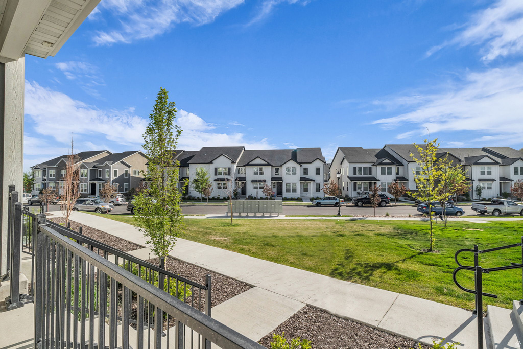 13921 S ROUND PEAK LN Herriman, UT 84096