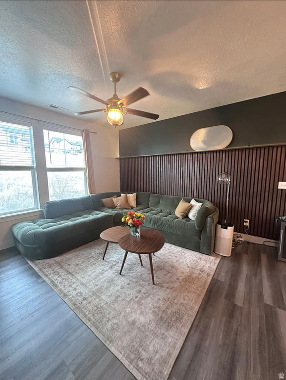 1838 W EAGLEWOOD DR #202 Saratoga Springs, UT 84045