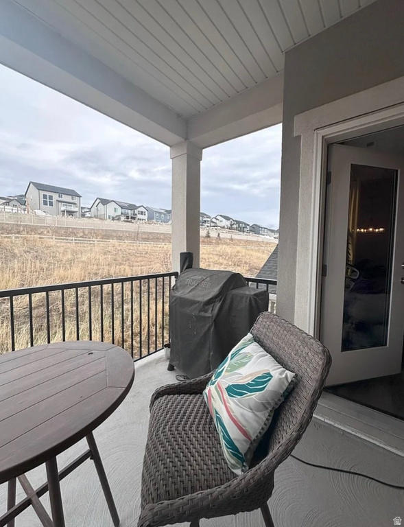 1838 W EAGLEWOOD DR #202 Saratoga Springs, UT 84045