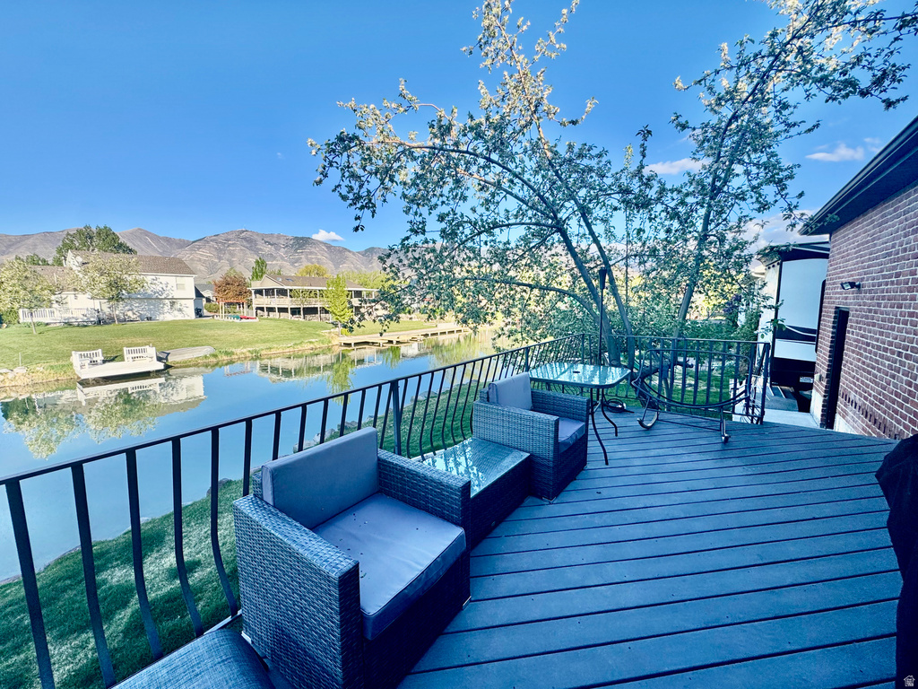 170 LAKEVIEW Stansbury Park, UT 84074