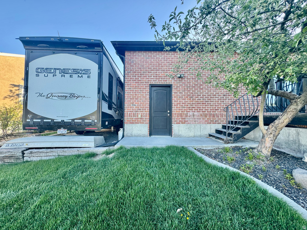 170 LAKEVIEW Stansbury Park, UT 84074