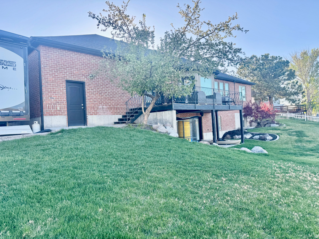 170 LAKEVIEW Stansbury Park, UT 84074