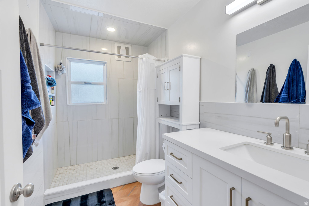 695 N 800 E Provo, UT 84606