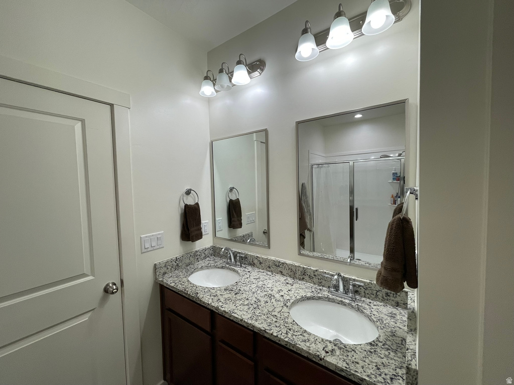 394 W PARKWAY DR Kaysville, UT 84037