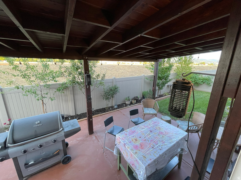 394 W PARKWAY DR Kaysville, UT 84037
