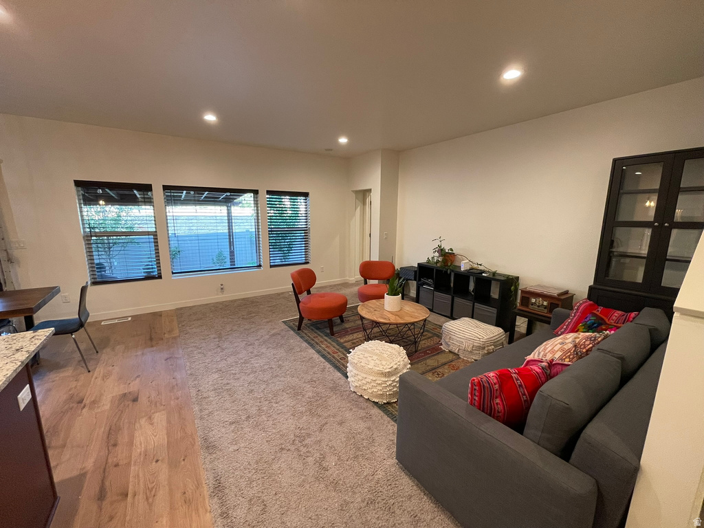 394 W PARKWAY DR Kaysville, UT 84037