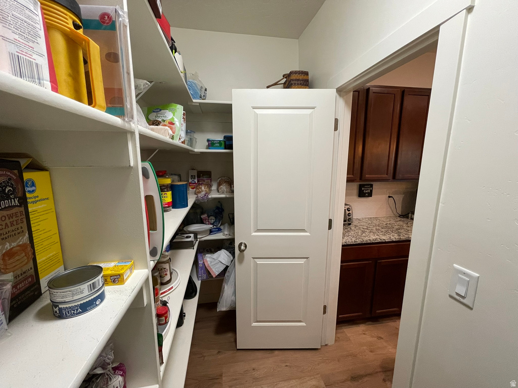 394 W PARKWAY DR Kaysville, UT 84037