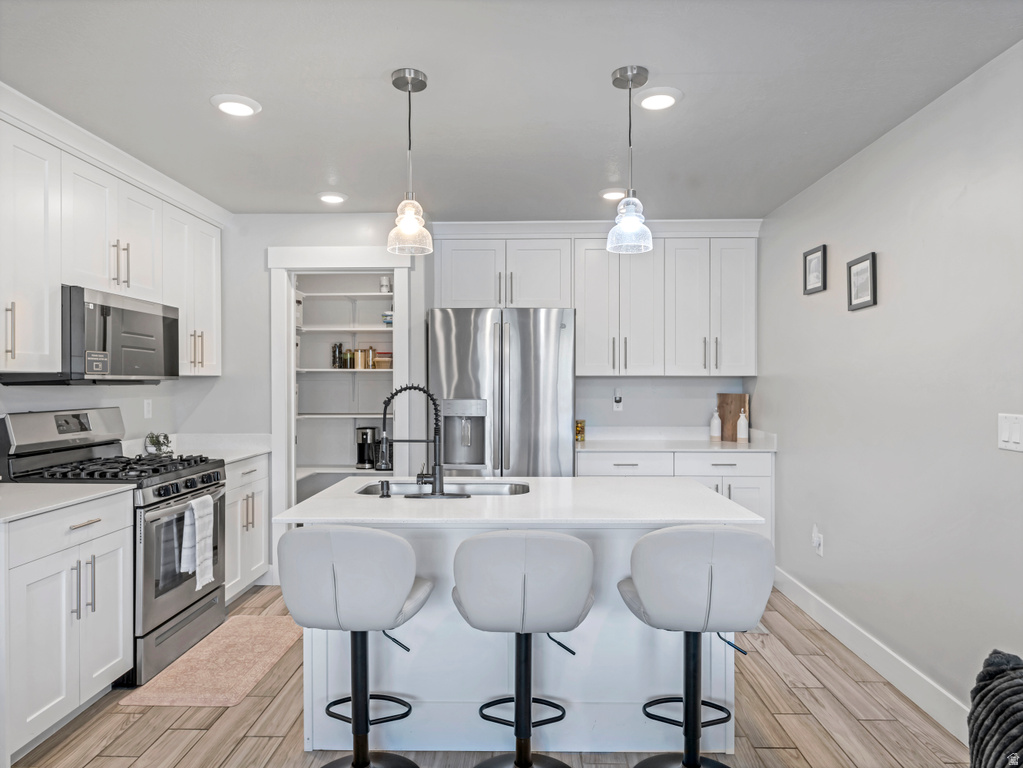 6534 S ASPEN LN South Weber, UT 84405