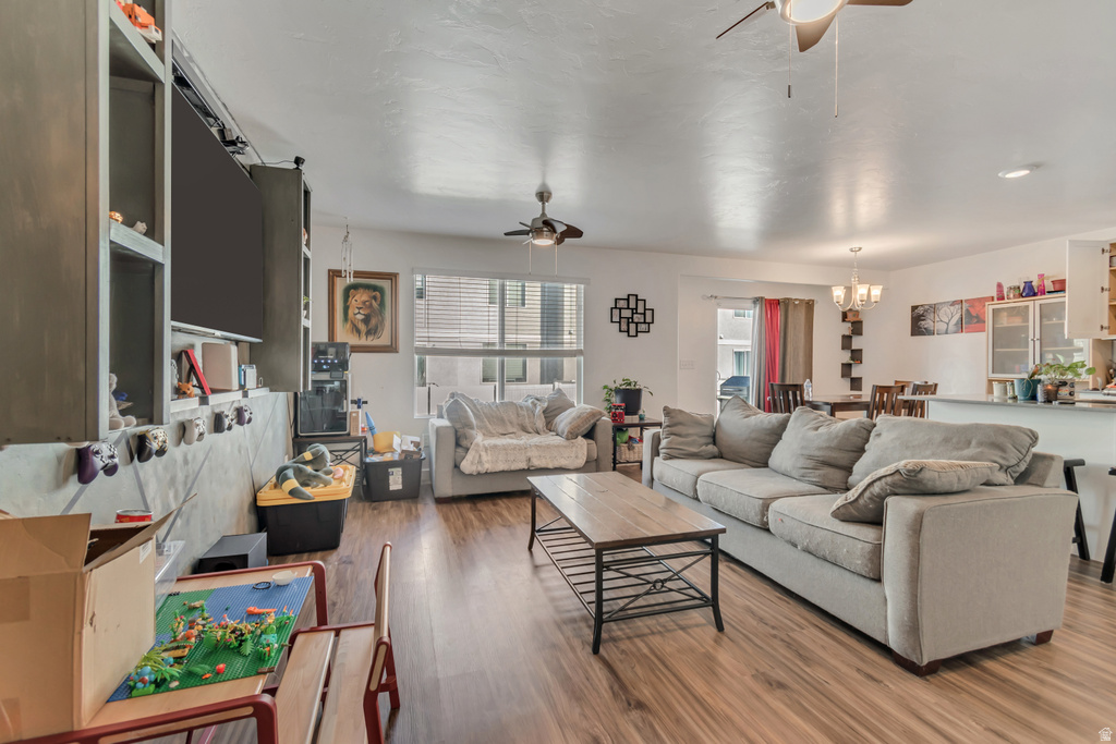 5072 W GREGORIAN CT Herriman, UT 84096