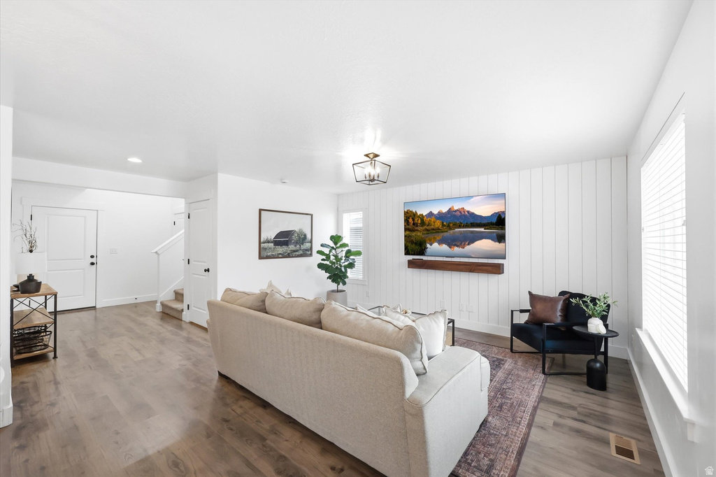 1715 S SAWTOOTH BLVD Santaquin, UT 84655