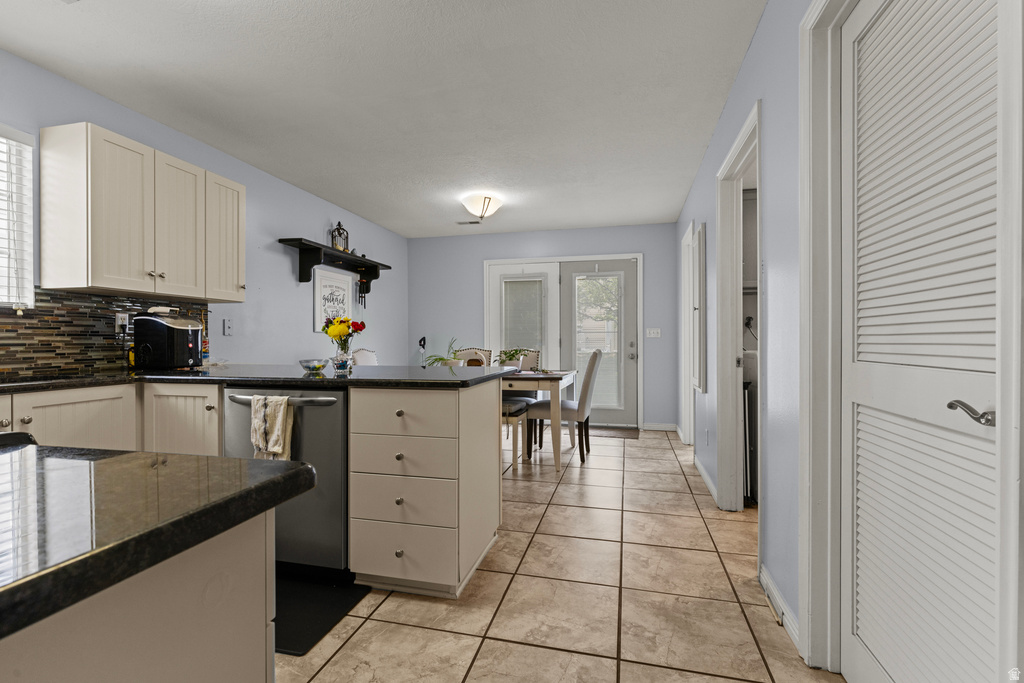 279 E 2300 N North Ogden, UT 84414