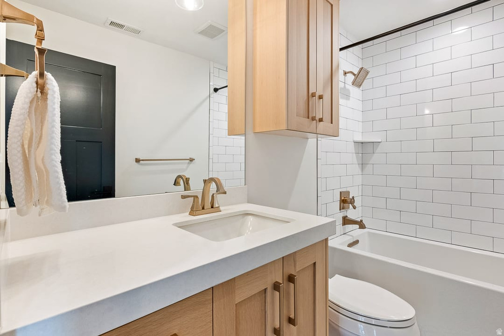 11 E CROSS HILL LN Sandy, UT 84092