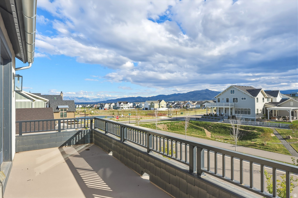 6944 W RESTLESS RD South Jordan, UT 84009