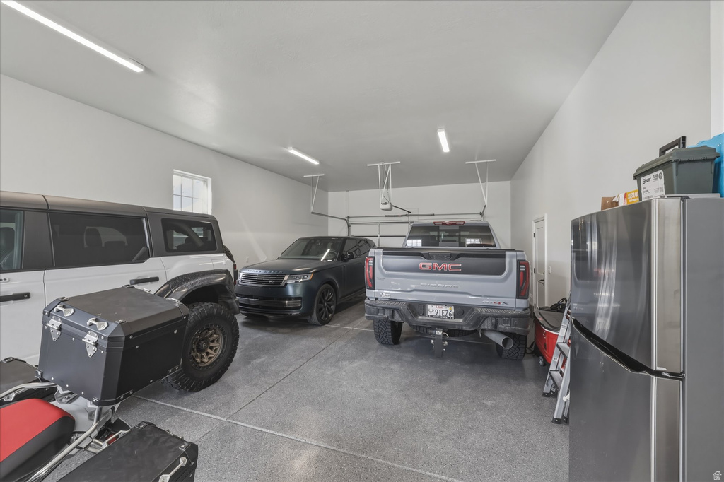 6944 W RESTLESS RD South Jordan, UT 84009