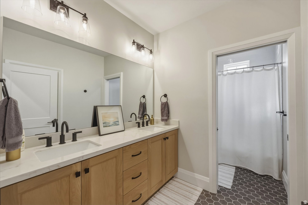 6944 W RESTLESS RD South Jordan, UT 84009