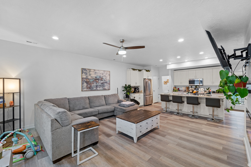 3853 S GRANITE LOFTS LN Millcreek, UT 84107