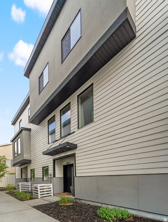 3853 S GRANITE LOFTS LN Millcreek, UT 84107