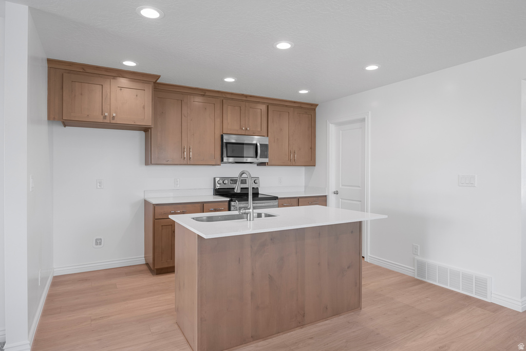 223 N SLANT photo 4