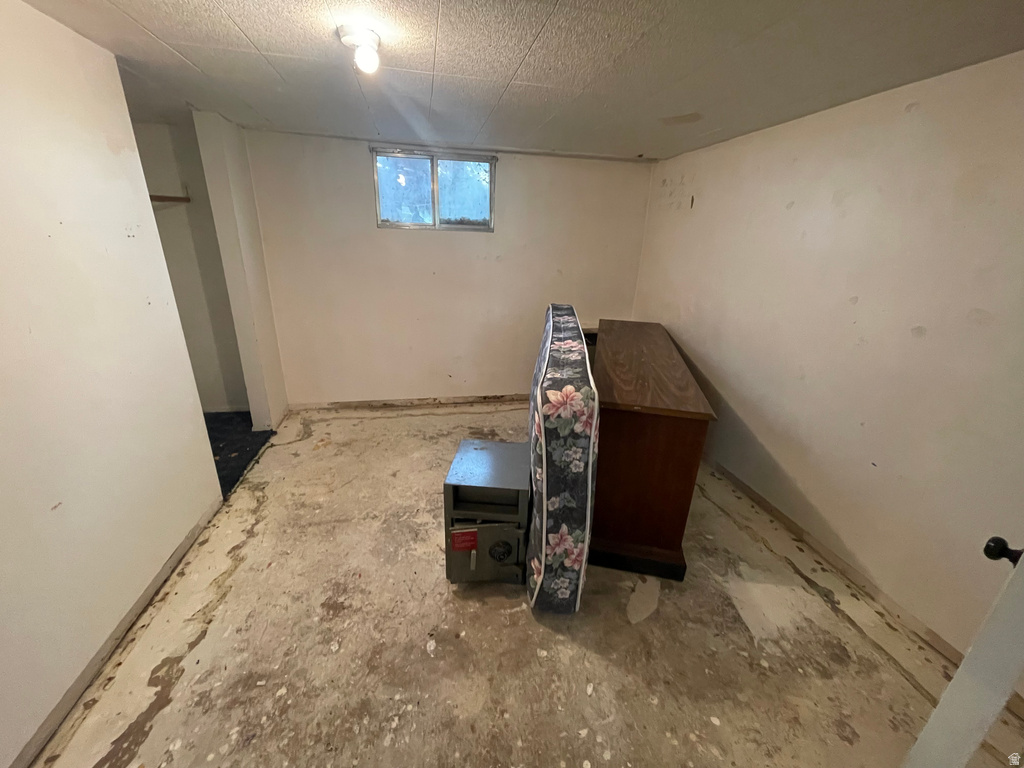 733 OGDEN AVE Ogden, UT 84404