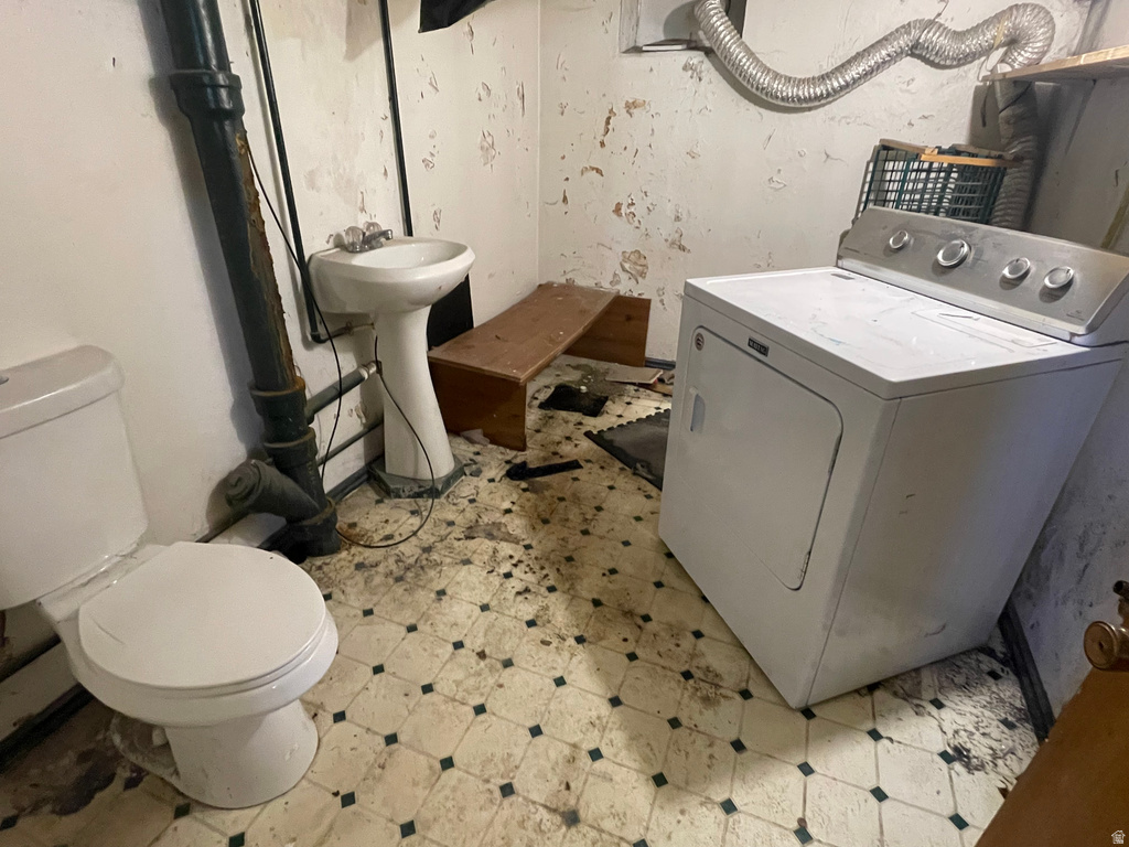 733 OGDEN AVE Ogden, UT 84404