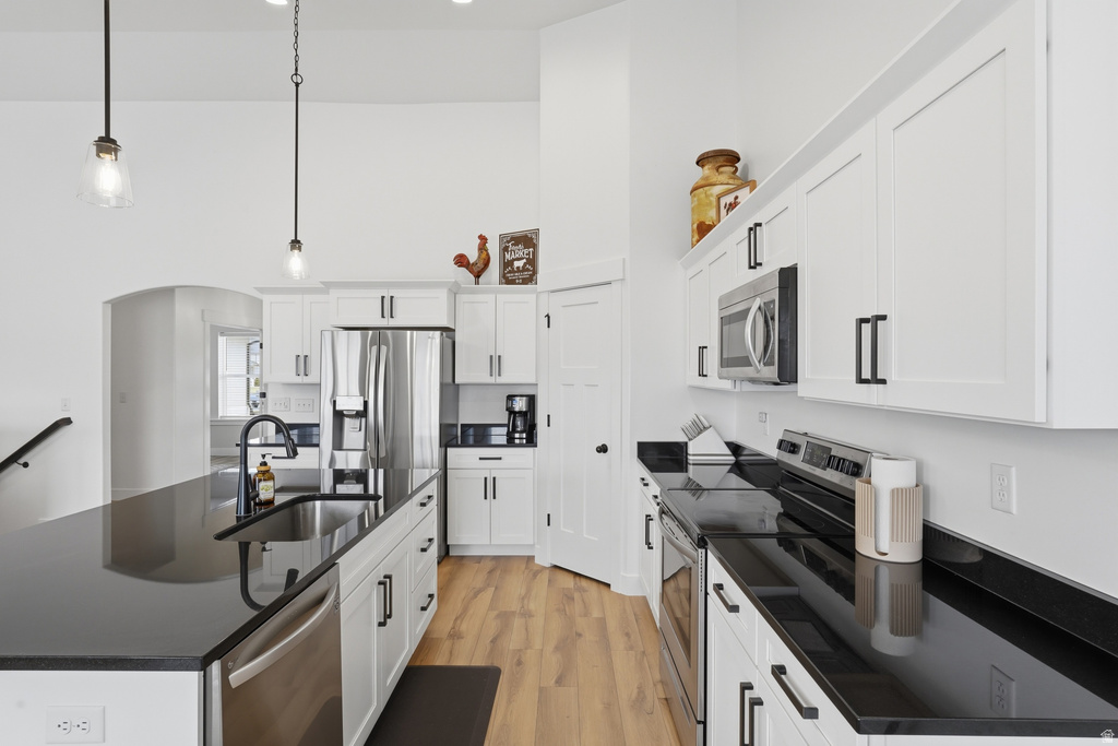 4497 N MONROE PEAK LN Eagle Mountain, UT 84005