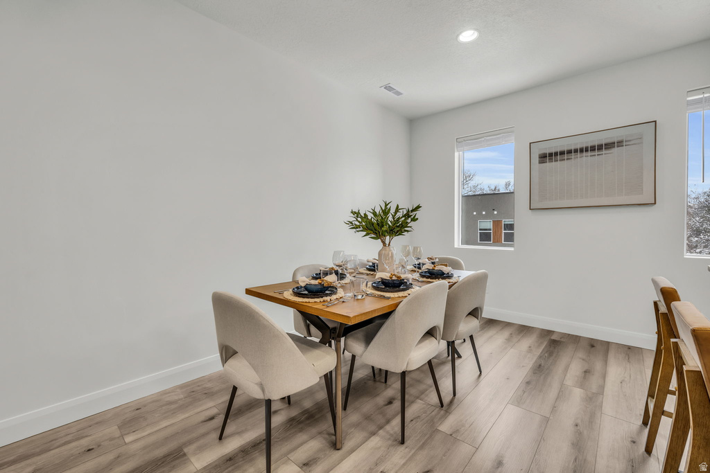 239 E BURCH CREEK PL South Ogden, UT 84405