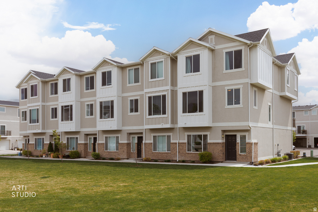 1894 S 1030 W Orem, UT 84058