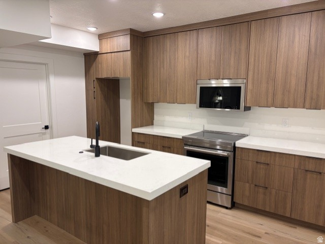 636 E VANDALAY LN Draper, UT 84020