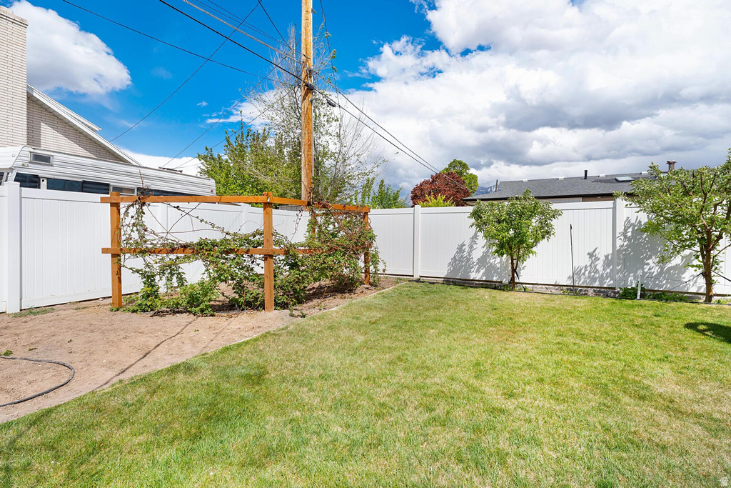 180 N 400 E Lehi, UT 84043