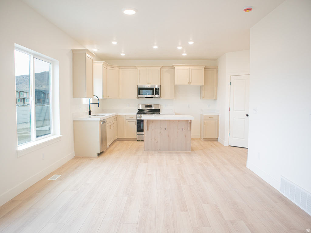 1717 E RAINBOW BRIDGE DRIVE LOT #7003 Eagle Mountain, UT 84005