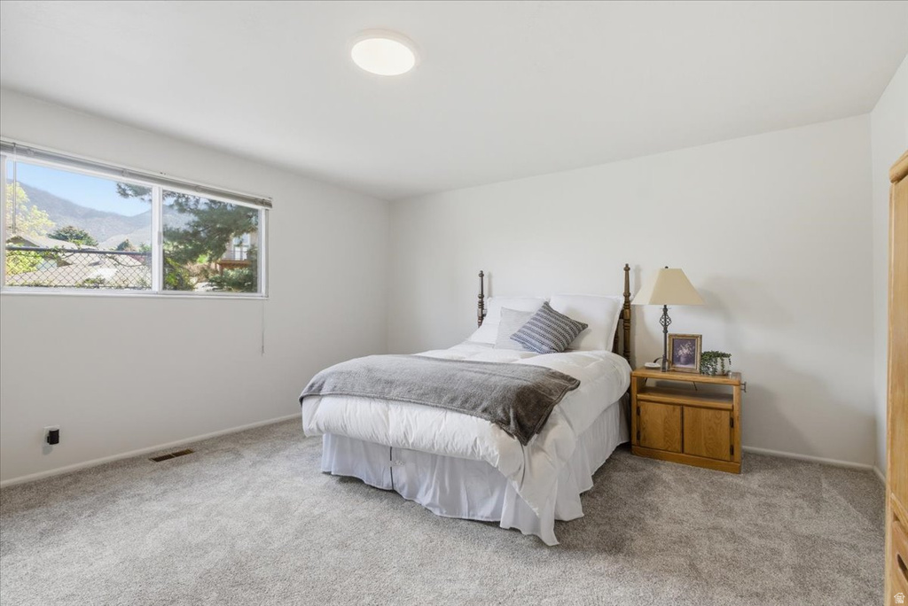 2677 E GRANDVIEW DR Sandy, UT 84092