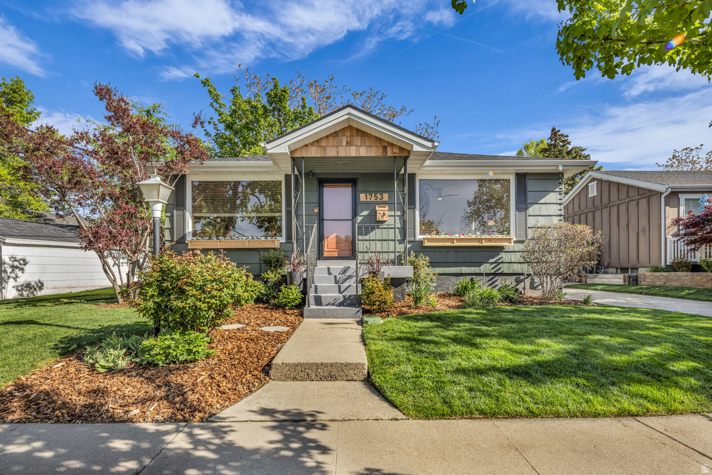 1753 E BRYAN AVE Salt Lake City, UT 84108