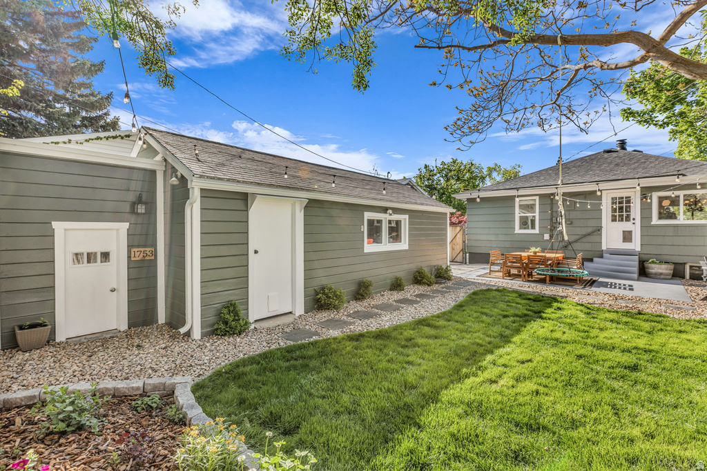 1753 E BRYAN AVE Salt Lake City, UT 84108