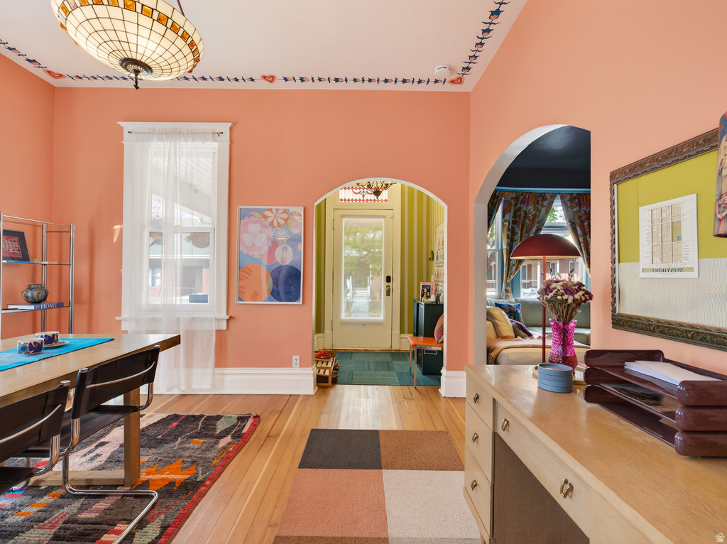 767 S ROBERTA ST Salt Lake City, UT 84111