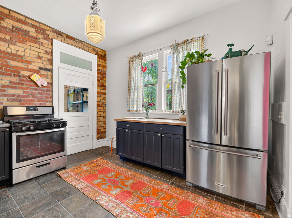 767 S ROBERTA ST Salt Lake City, UT 84111