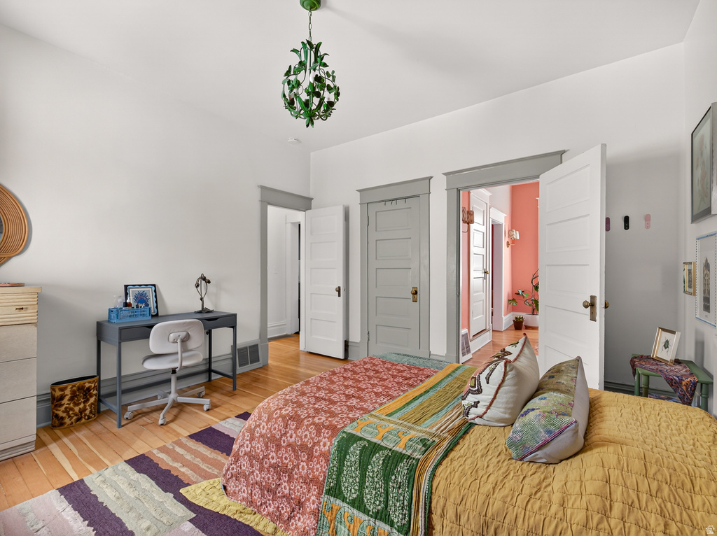 767 S ROBERTA ST Salt Lake City, UT 84111