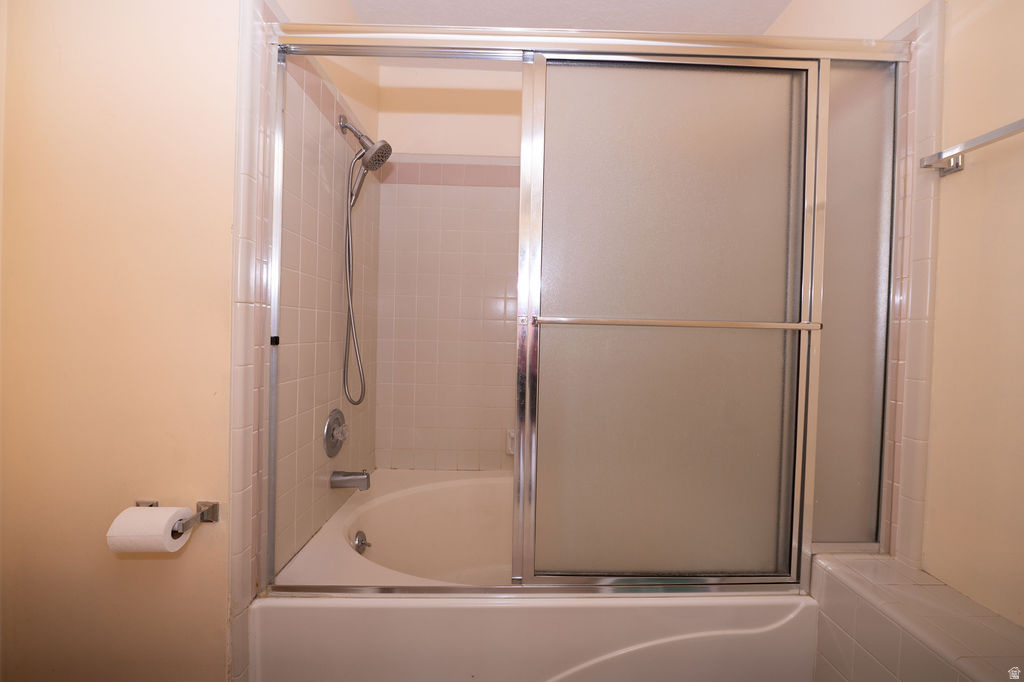 83 W 200 N Centerville, UT 84014