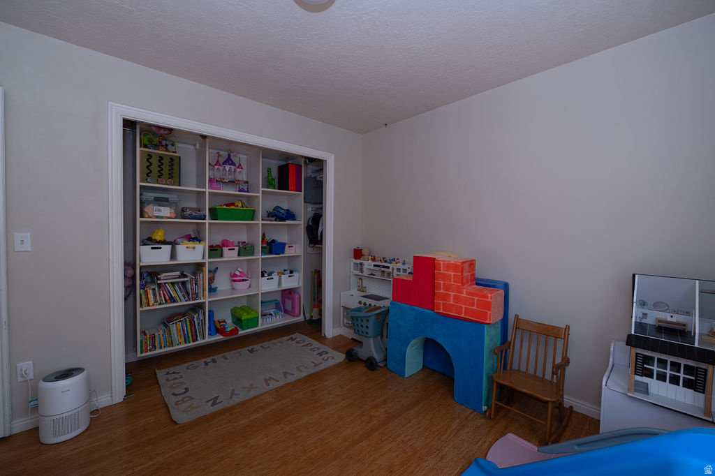 83 W 200 N Centerville, UT 84014