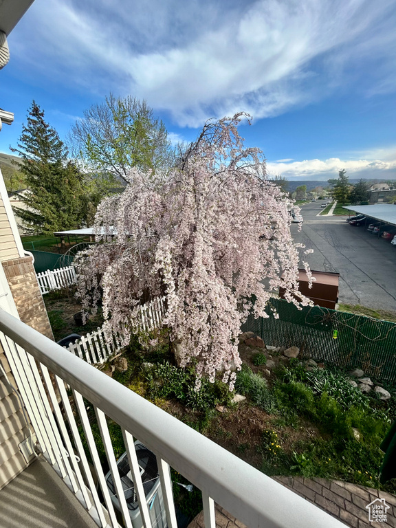 83 W 200 N Centerville, UT 84014