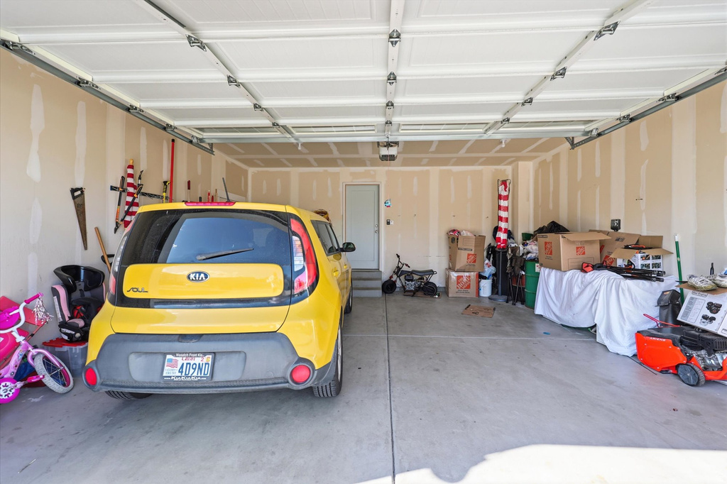 8814 W DAISY VIEW LN Magna, UT 84044