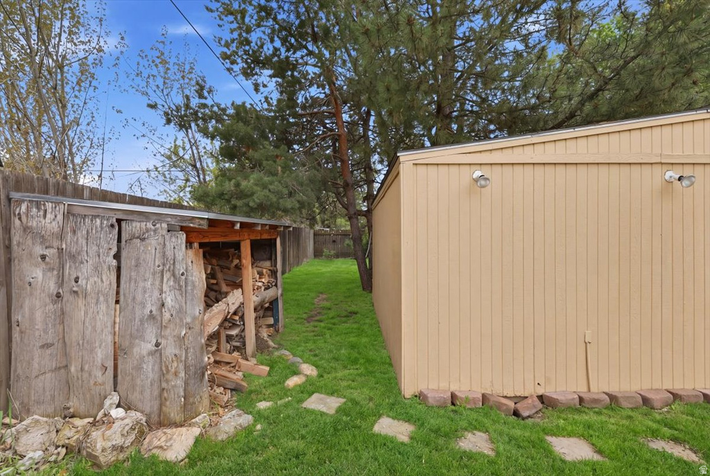 160 N 100 E Hyde Park, UT 84318