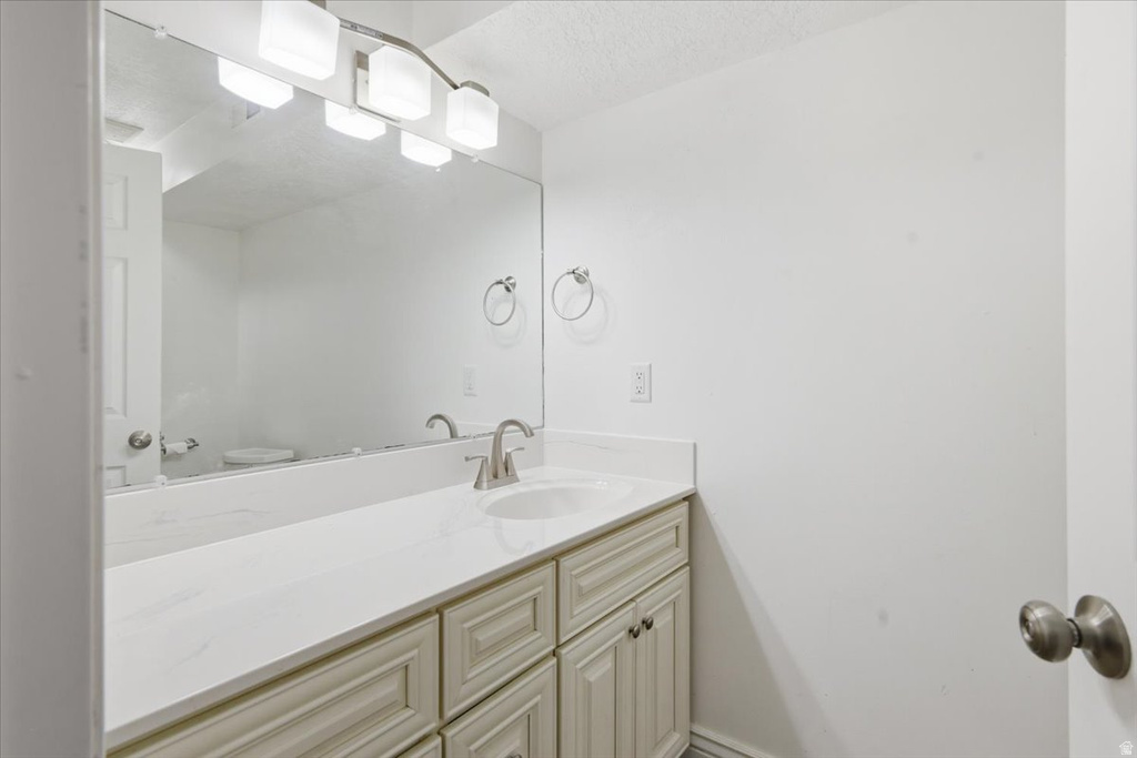 160 N 100 E Hyde Park, UT 84318