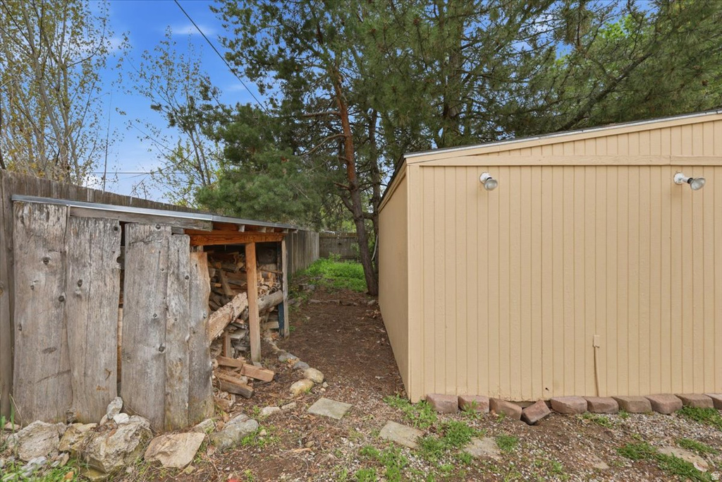 160 N 100 E Hyde Park, UT 84318