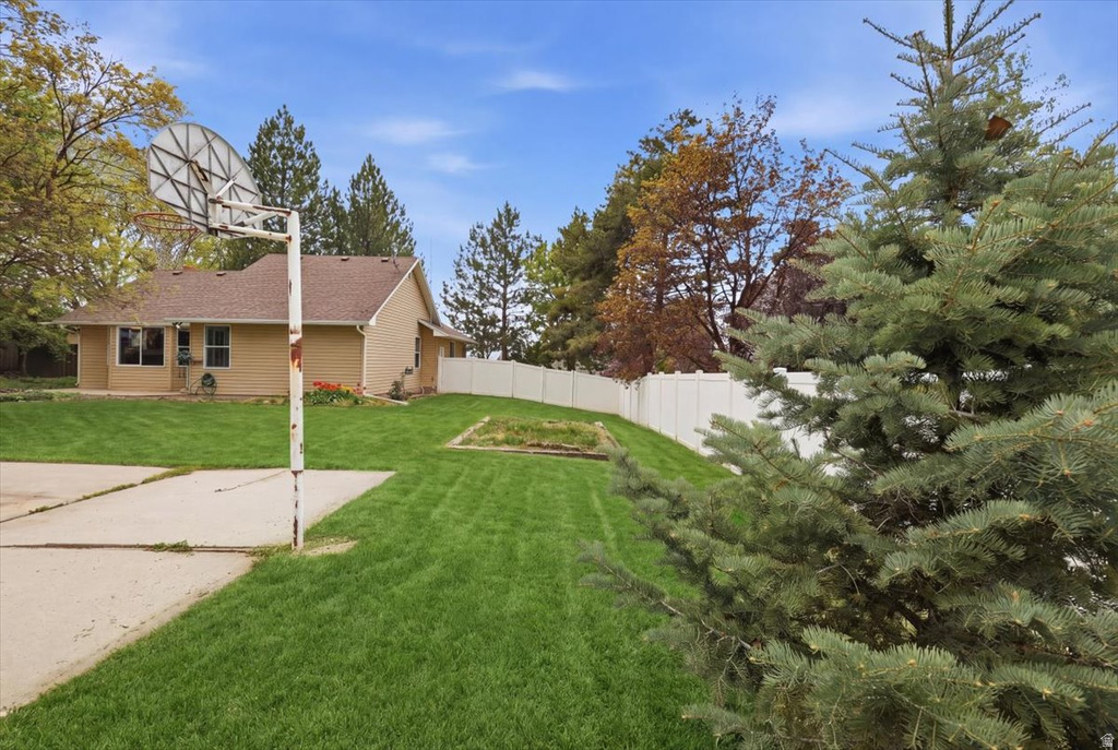 160 N 100 E Hyde Park, UT 84318