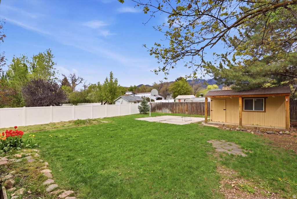 160 N 100 E Hyde Park, UT 84318