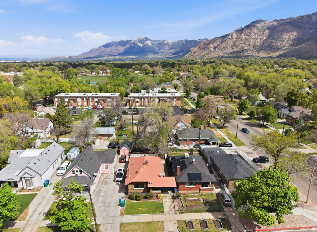 776 E 23RD Ogden, UT 84403