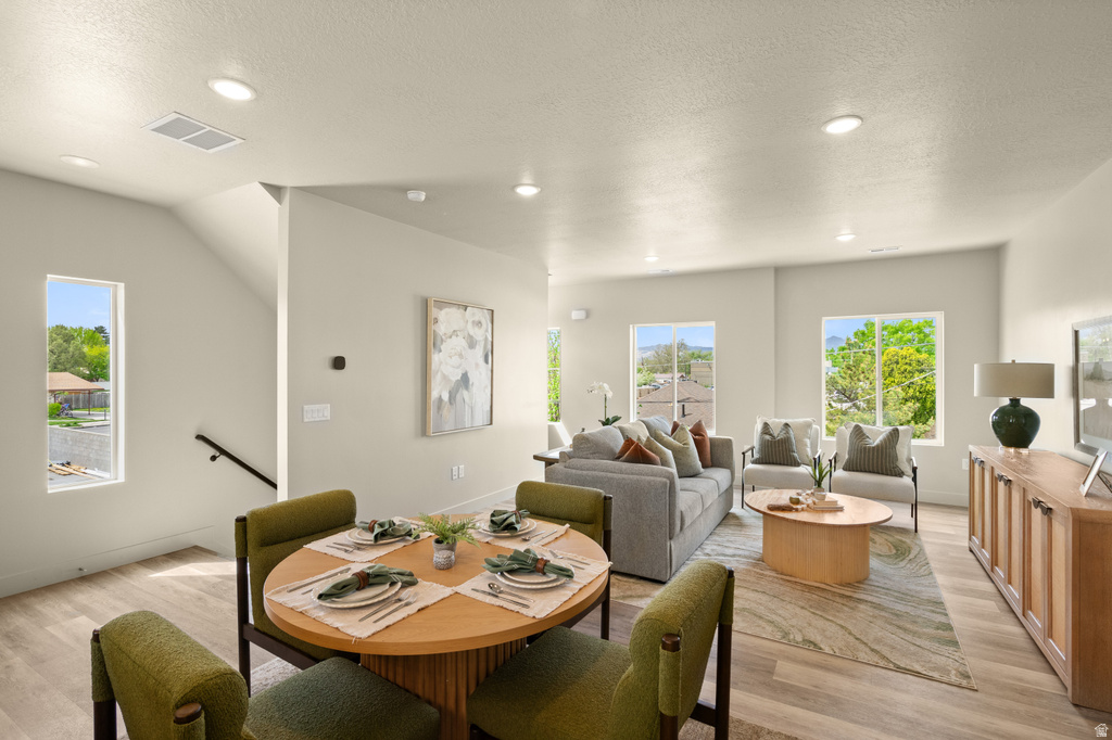 7218 S RAMANEE DR Midvale, UT 84047