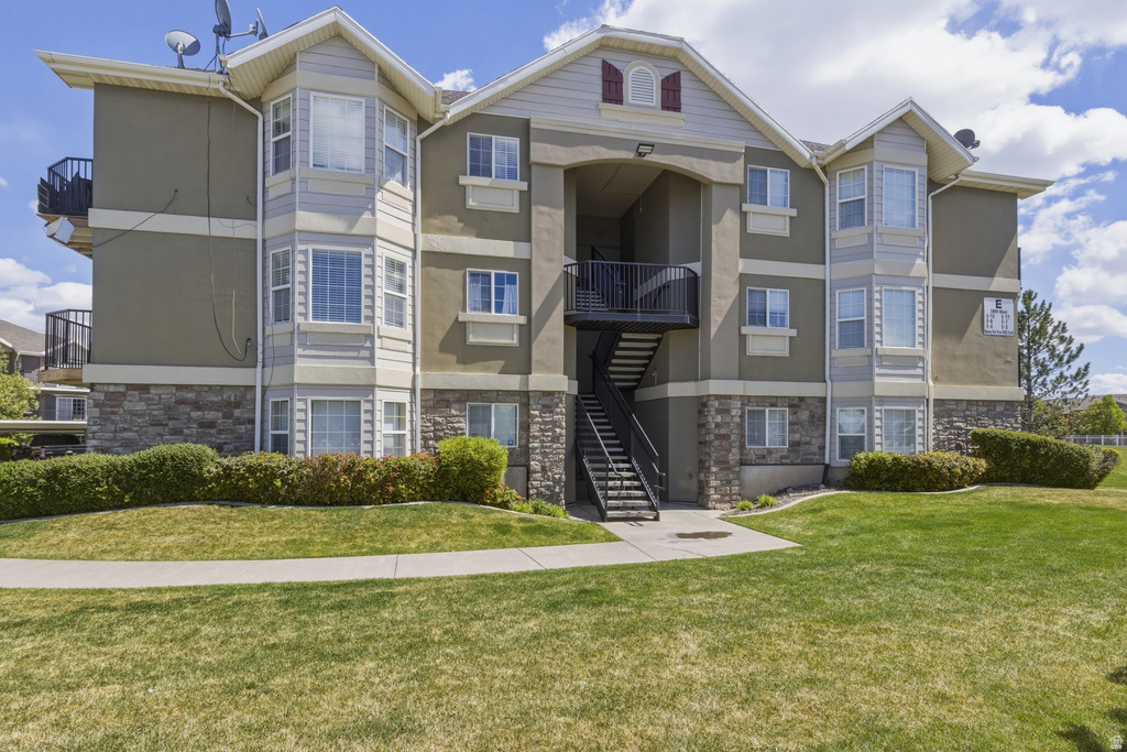 3969 W ROMNEY DR #E8 West Jordan, UT 84084